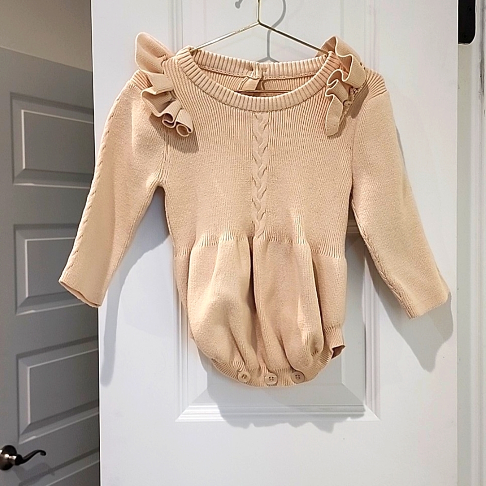 Beige Jumper for Baby Girl Size 12-18M, Only Worn Once